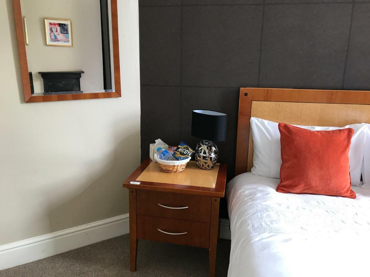 Haya Guest House 올드베리 외부 사진